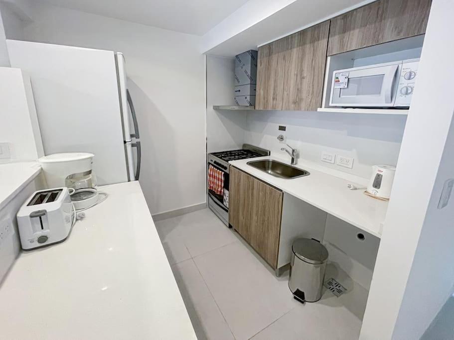 Apartamento Moderno Estudio Con Balcon Y Piscina- 5l Buenos Aires