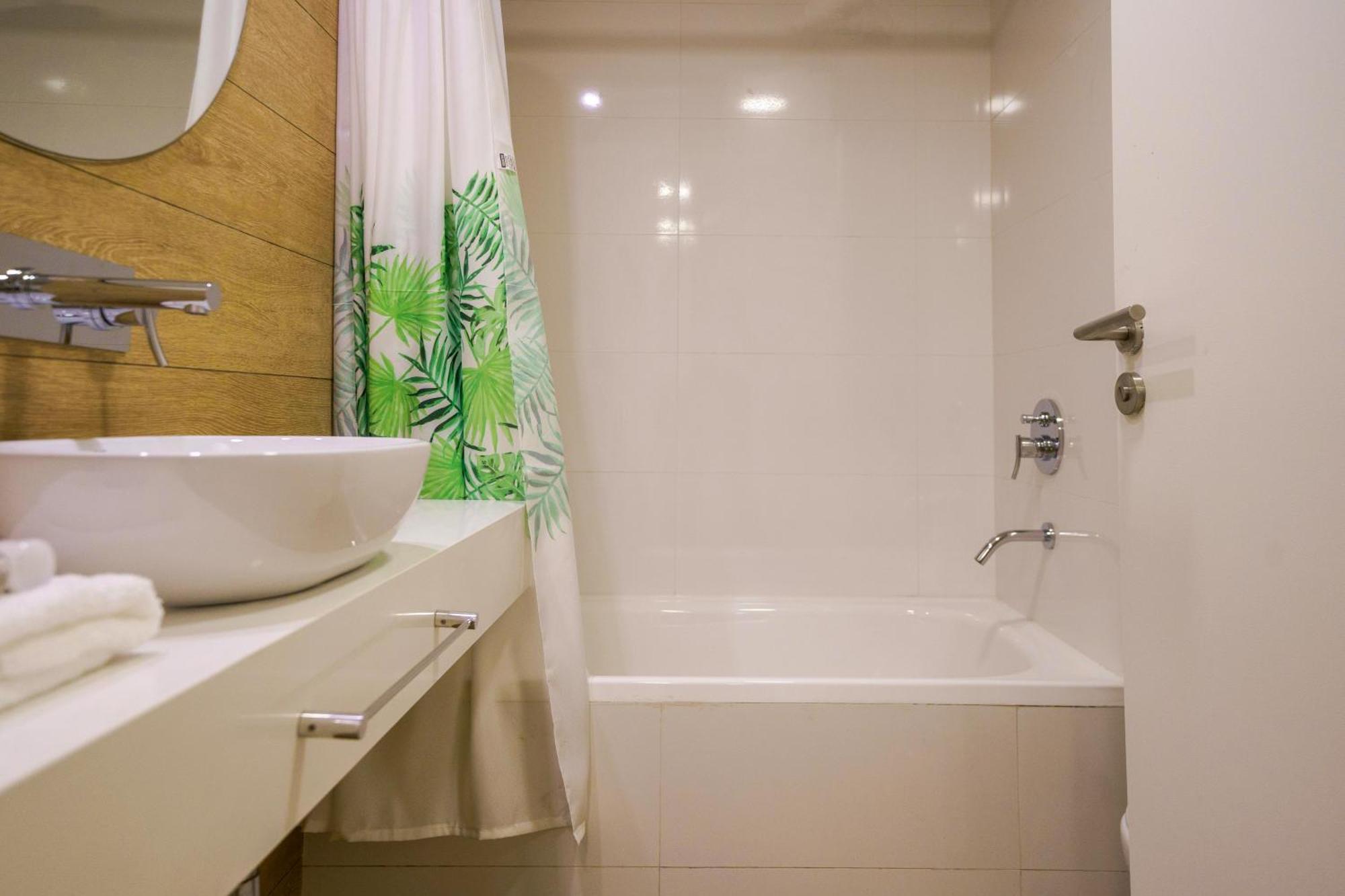 Fliphaus Be Libertador - Lux Loft 12-22 *
