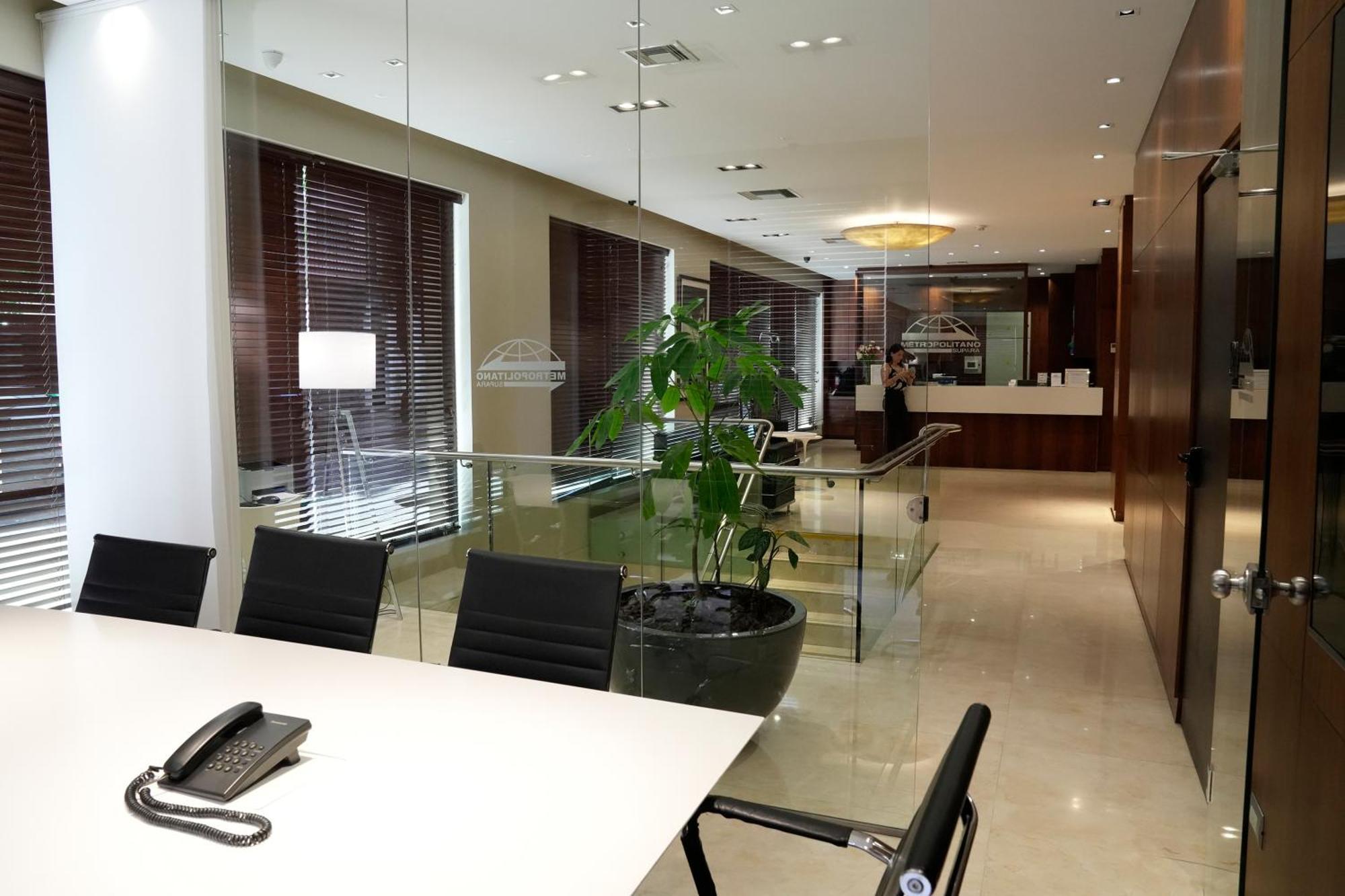 Hotel Metropolitano Supara 4*