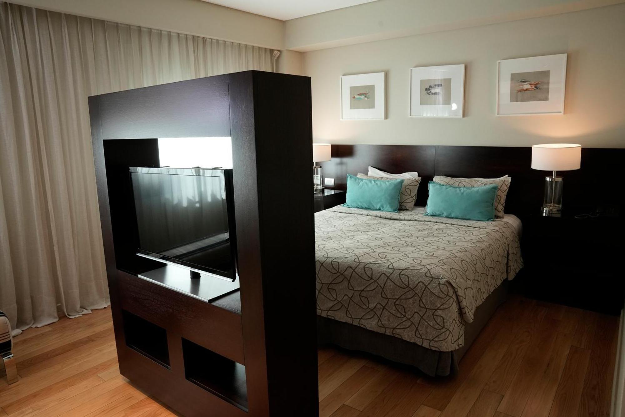 Hotel Metropolitano Supara 4*