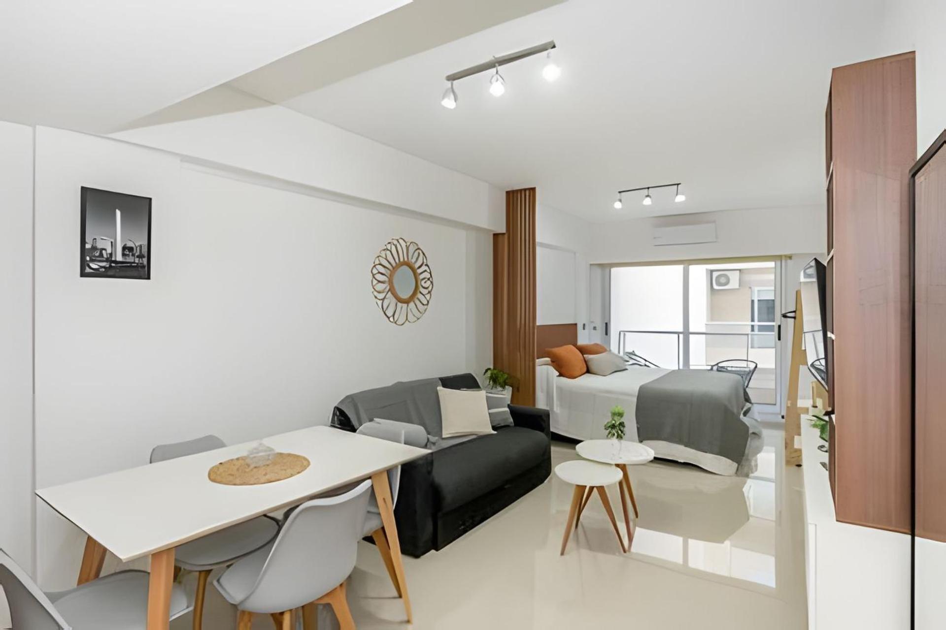 Luxury At Paseo De La Cisterna Apartamento *
