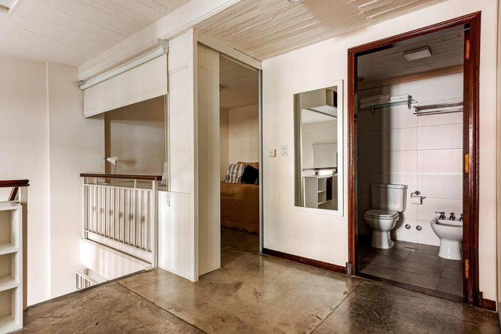 Minimalist Style Luxury Loft With Daily Maid Service Apartamento