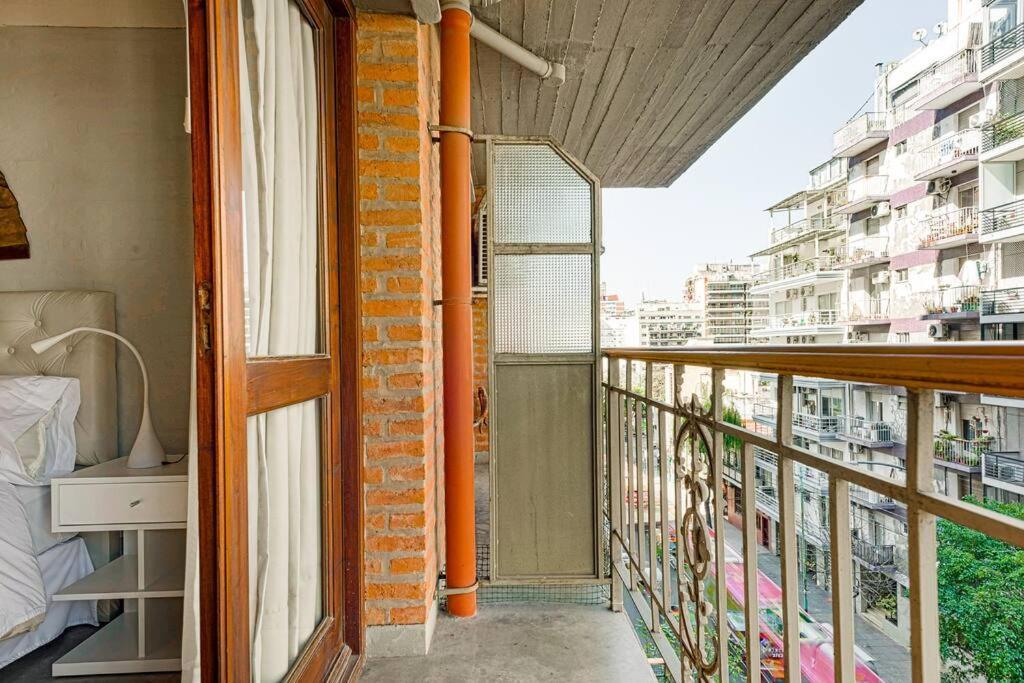 Minimalist Style Luxury Loft With Daily Maid Service Apartamento