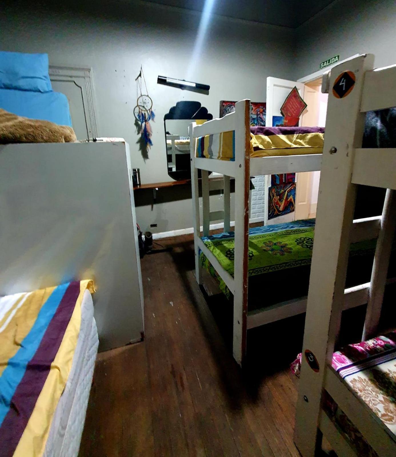 Albergue Juniors 222 *