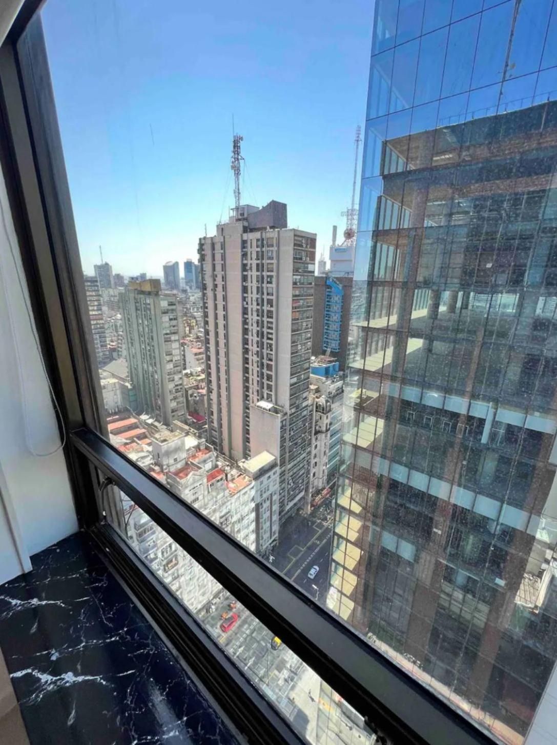 Black & White - Cerca Del Obelisco Apartamento Ciudad Autónoma de Buenos Aires