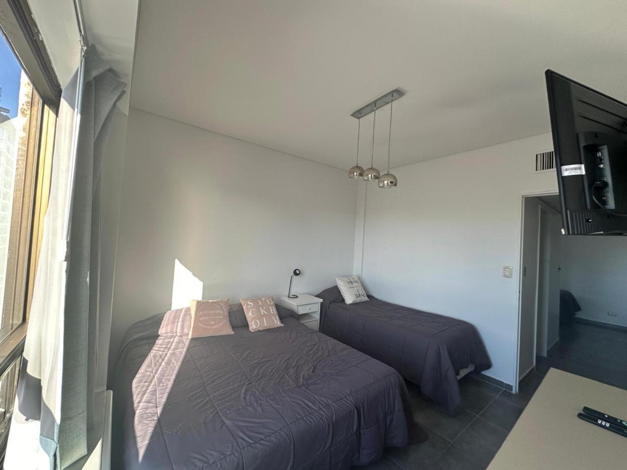 Departamento Para Cinco Personas En Microcentro