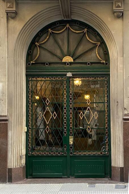 Miralejos Antique Centro * Buenos Aires