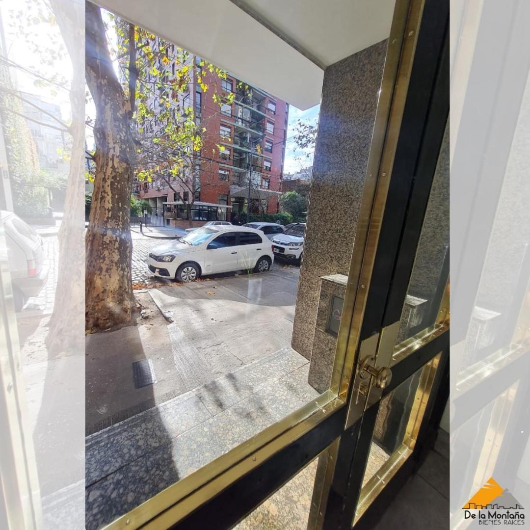 De La Montana • Palermo Apartamento
