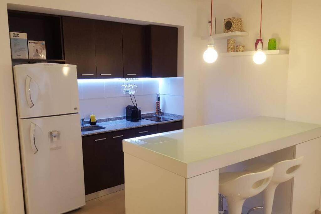 En Facultad De Medicina Viamonte Y Junin Apartamento