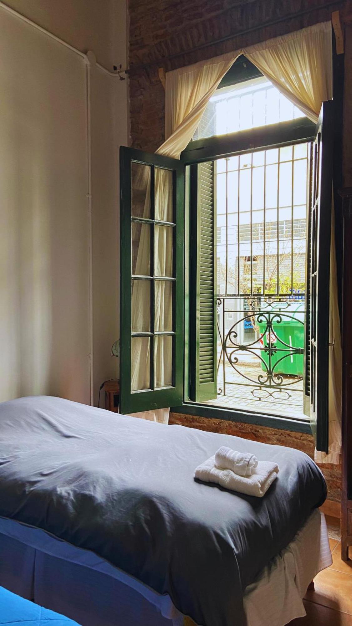 La Casa Del Loro, San Telmo - 8 Habitaciones * Buenos Aires