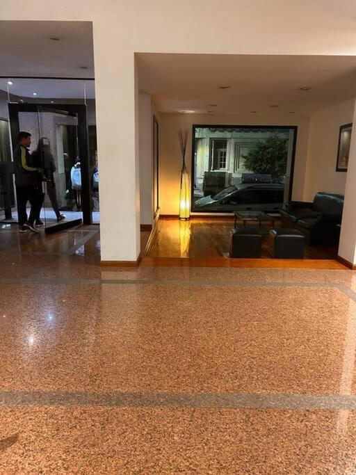 Apartamento Gym Parrilla Piscina Comodo Subte Parque Patricios Ciudad Autónoma de Buenos Aires