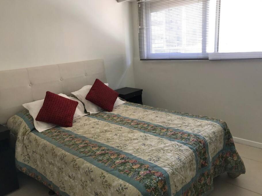 Apartment Inmejorable Ubicacion!!!, Peatonal Florida Frente A Galerias Pacifico Y Pza San Martin