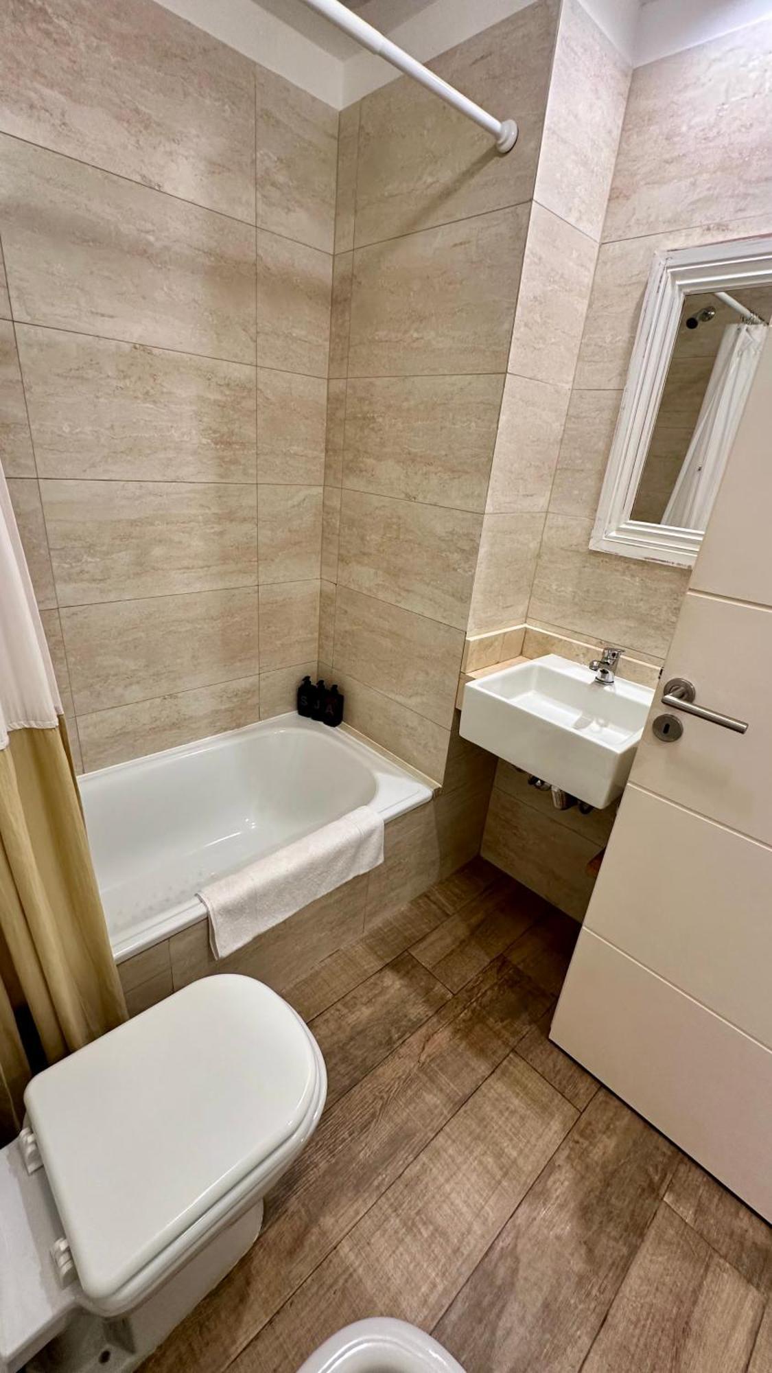 Roma Recoleta Design * Ciudad Autónoma de Buenos Aires