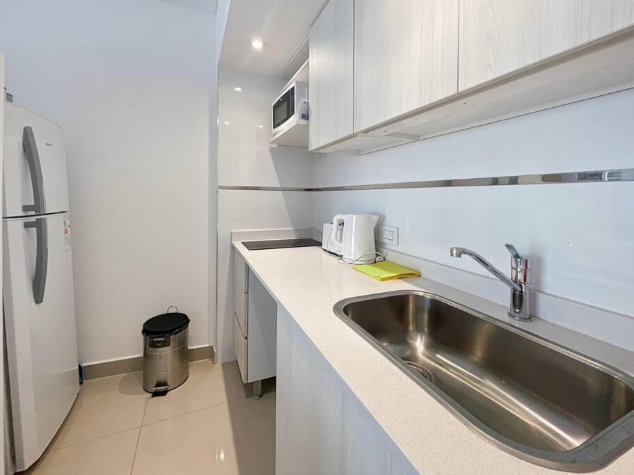 Apartamento Estudio In San Telmo- Paseo De La Cisterna- 210 *