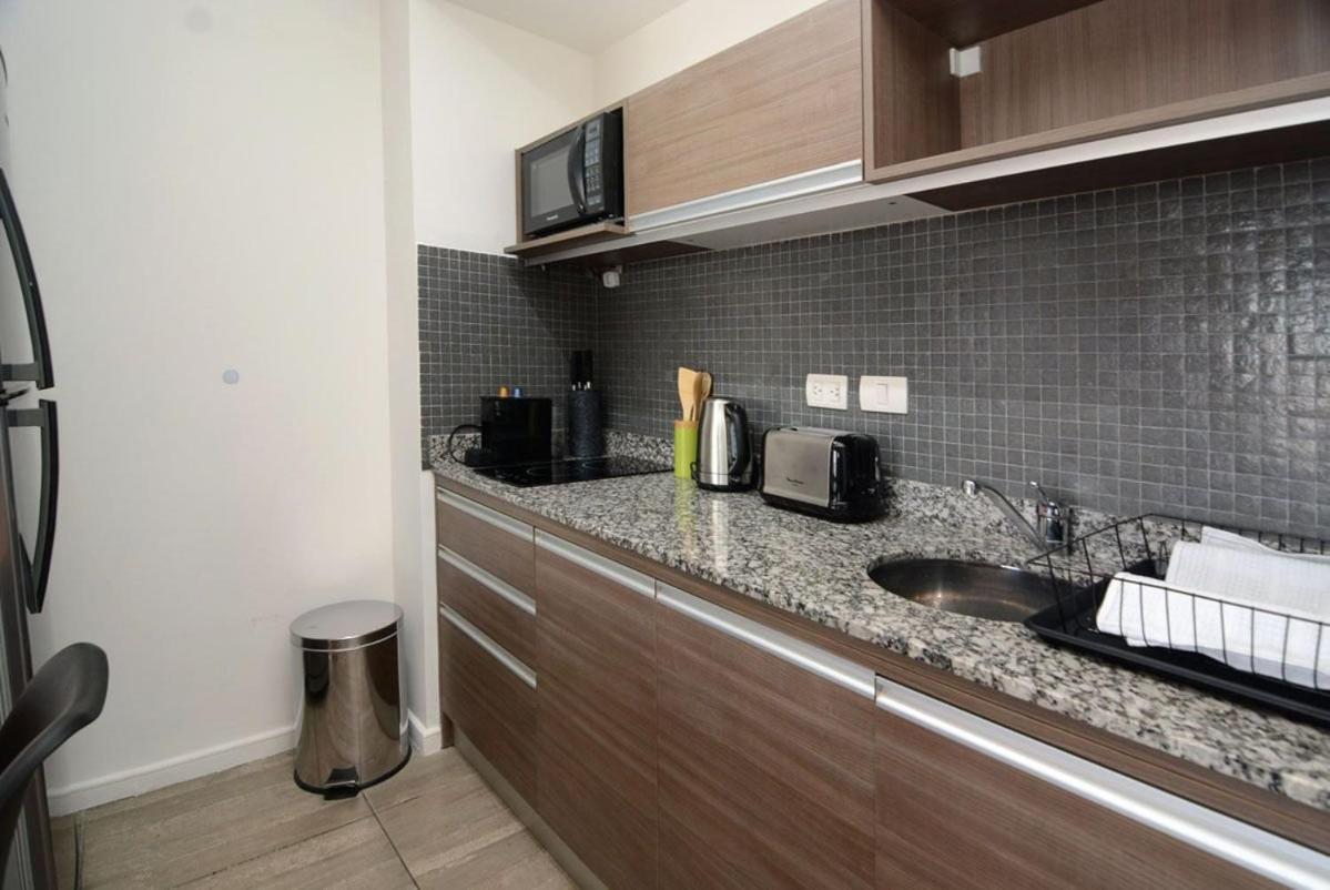 Enjoy Vallanhost @ Studio Soler Apartment
