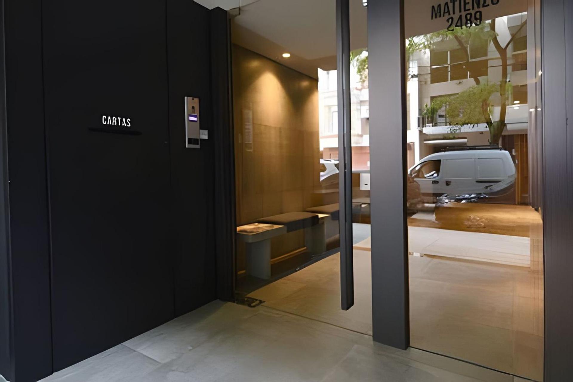 Enjoy Vallanhost @ Matienzo Lot - 112 Apartamento