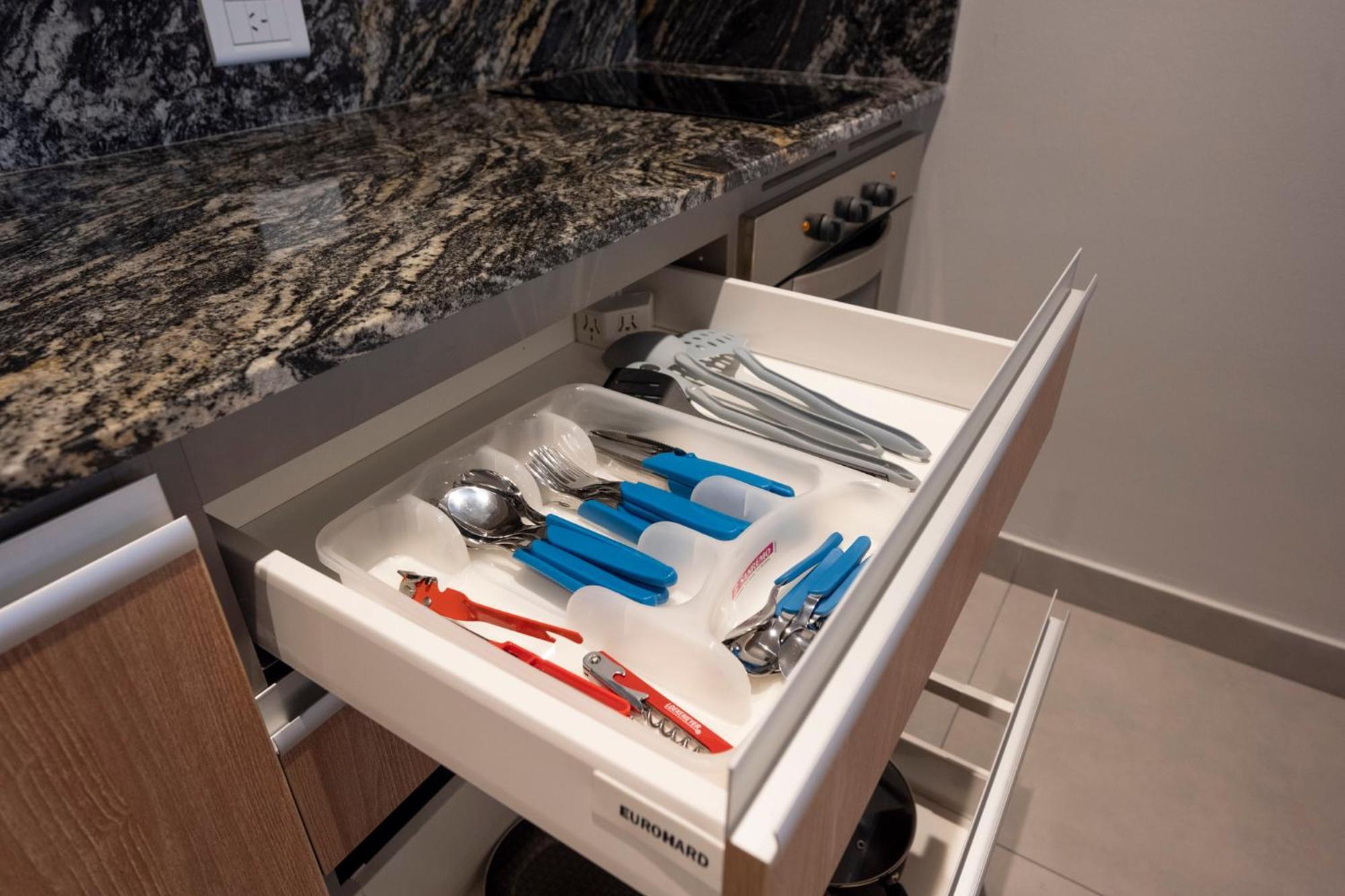 Confortable Monoambiente En Almagro, A Pasos Del Hospital -g1- Apartamento *