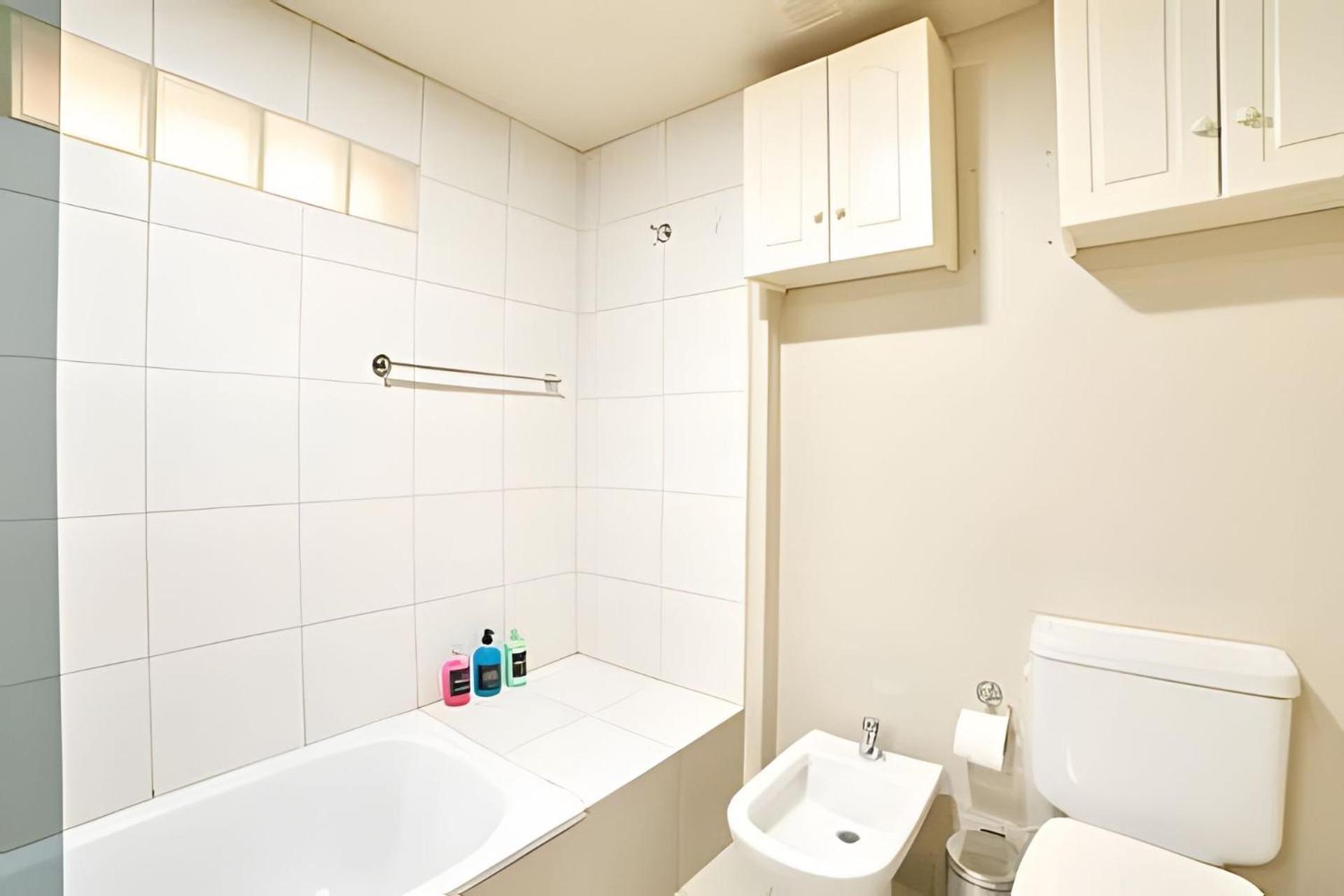 Moderno Con Pileta Y Gym Apartamento
