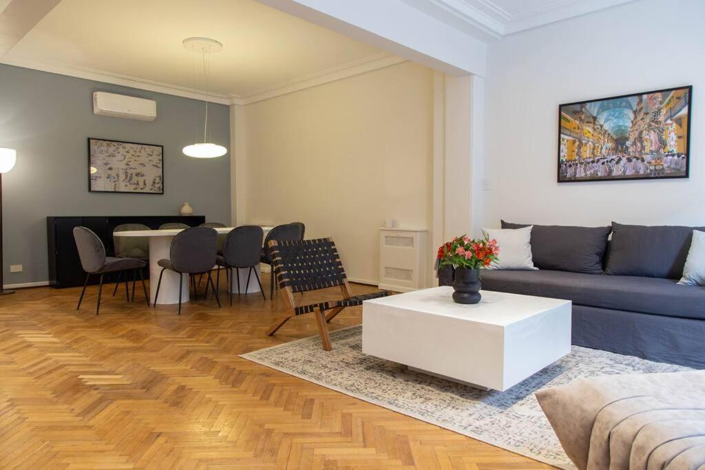 Mentha Spacious
