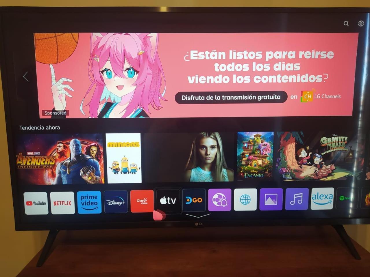 V. Palermotango, Departamento A Estrenar, Luminoso
