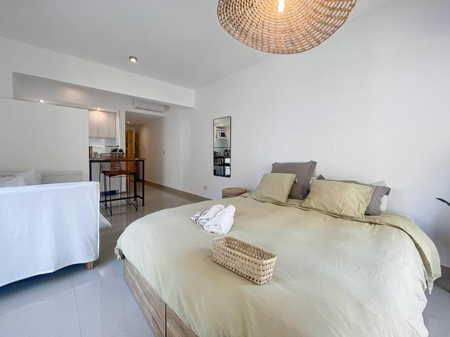 Apartamento Ayres Alquileres- Estudio En San Telmo- Paseo De La Cisterna- Uf 335 *