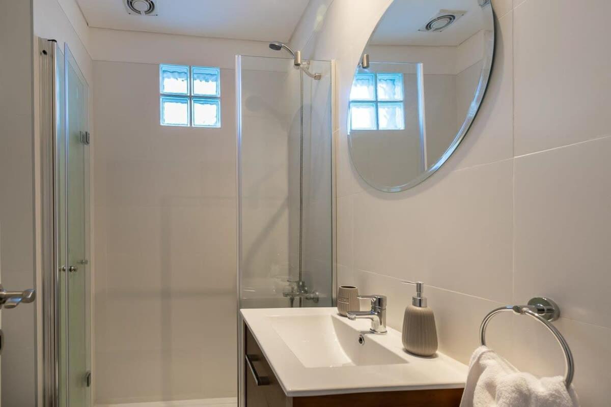 September Vibes - Spacious 2br In *