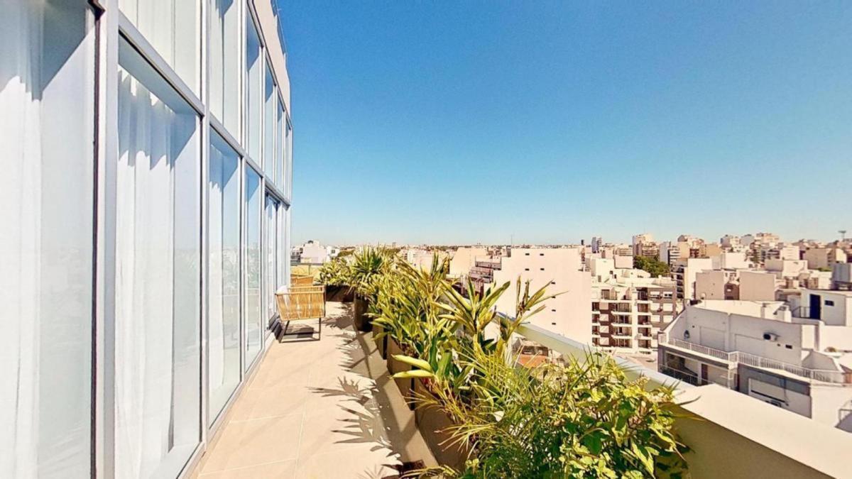 Panoramic Penthouse: Luxury Living With Gym, Pool, And Party Salon Buenos Aires