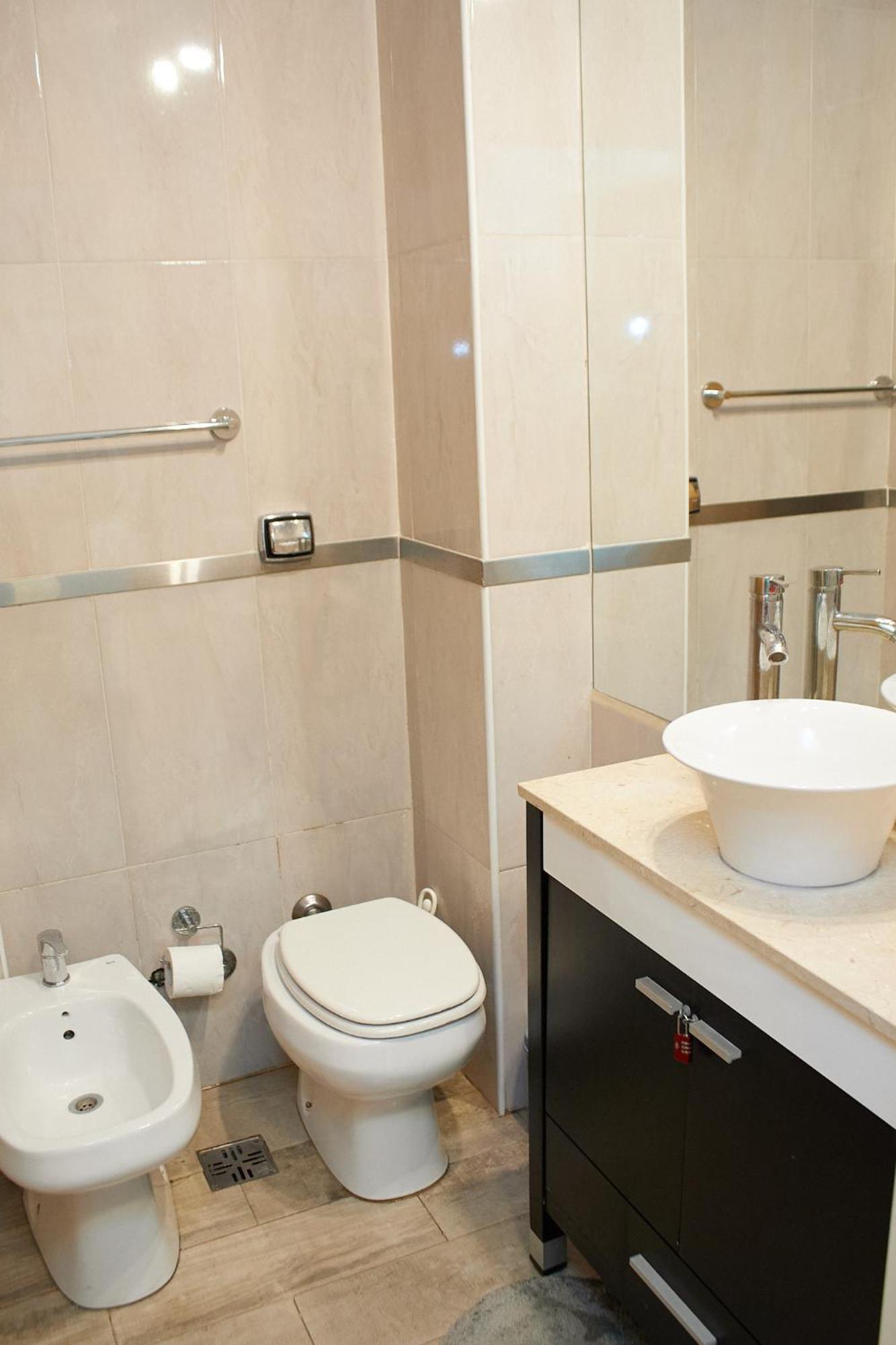 A Estrenar! En El Centro De Ba C/jacuzzi Y Parrilla Apartamento *