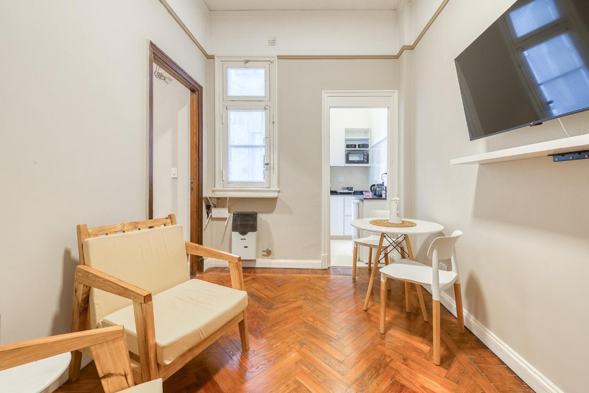 Apartamento Departamento Centrico Y Remodelado En Recoleta - Teatro Colon *