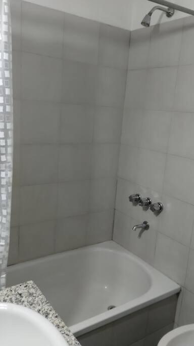 Apartamento Bright & Spacious Flat In Almagro-perfect For Groups And Families