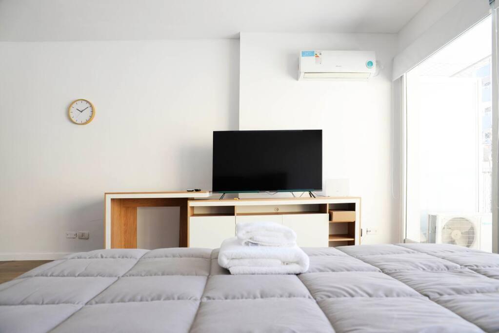 Apartamento Belgrano Amplio Luminoso, Cochera, Wifi, Cerca River Y Subte, 308 *