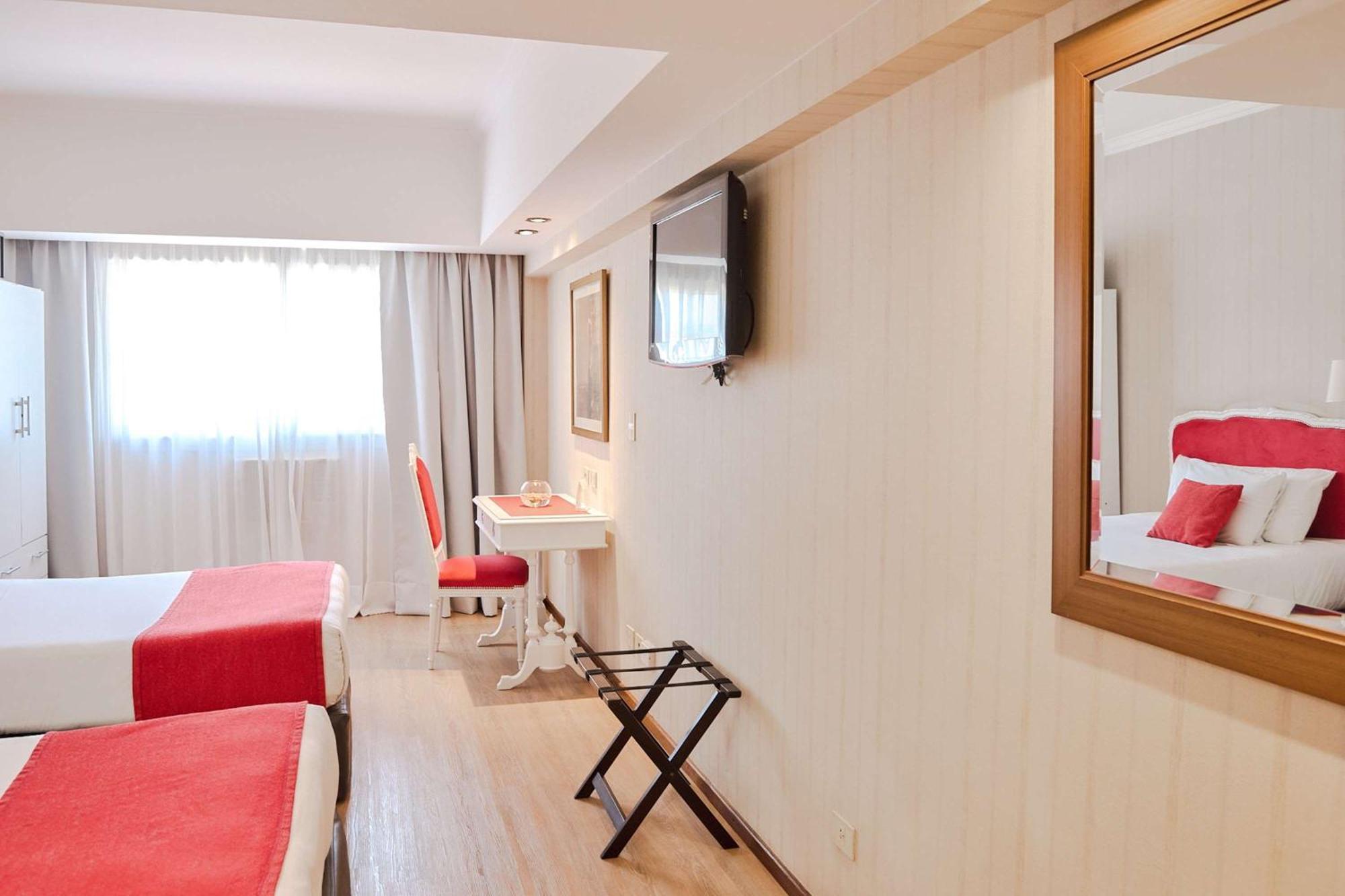 Ramada By Wyndham Centro Acomodação com café da manhã  Buenos Aires