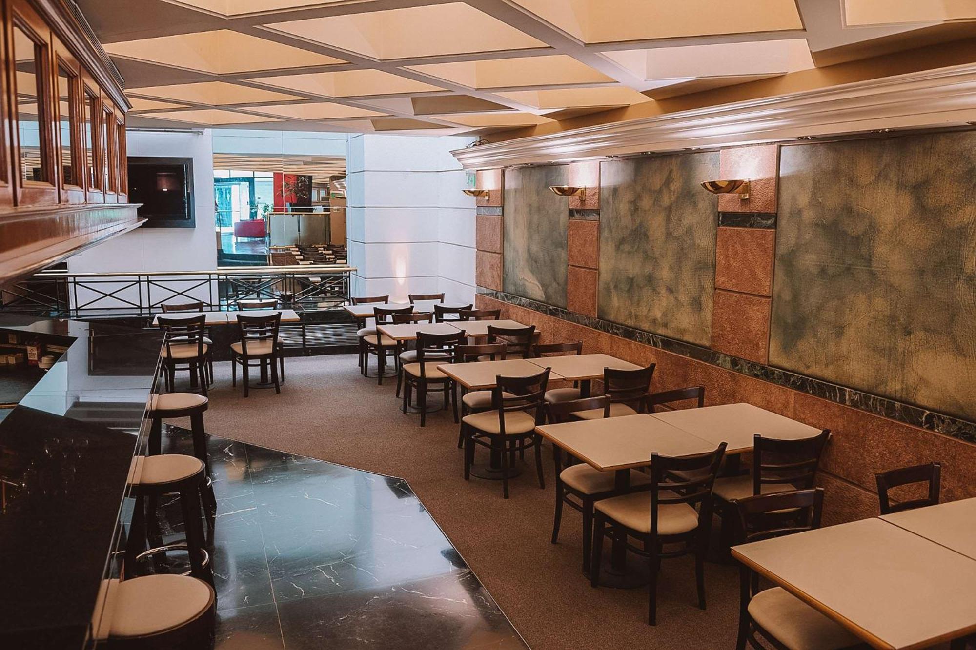 Ramada By Wyndham Centro Acomodação com café da manhã  4*