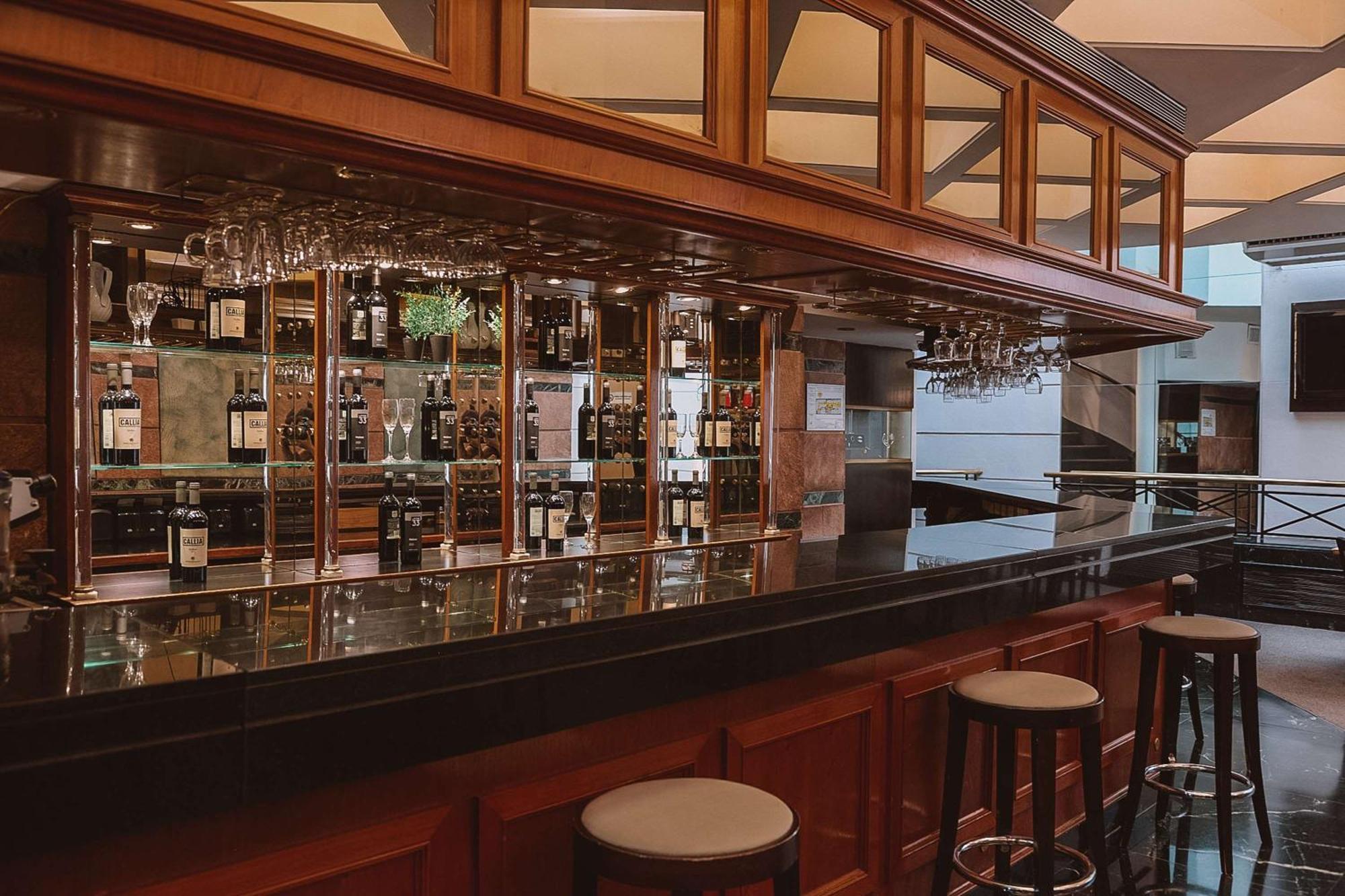 Ramada By Wyndham Centro Acomodação com café da manhã  Buenos Aires