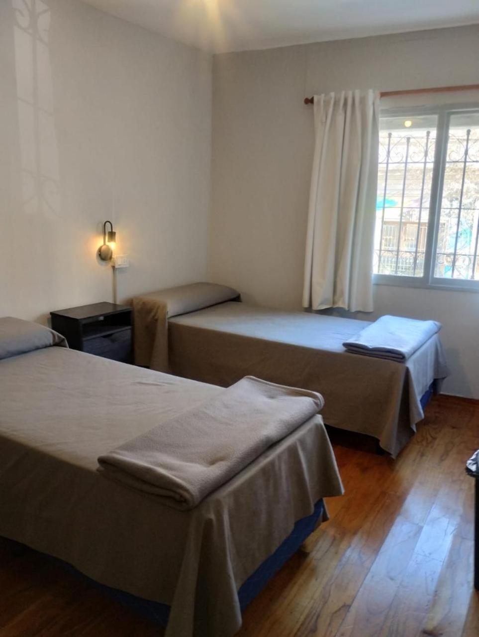 Hostal Folk Palermo *