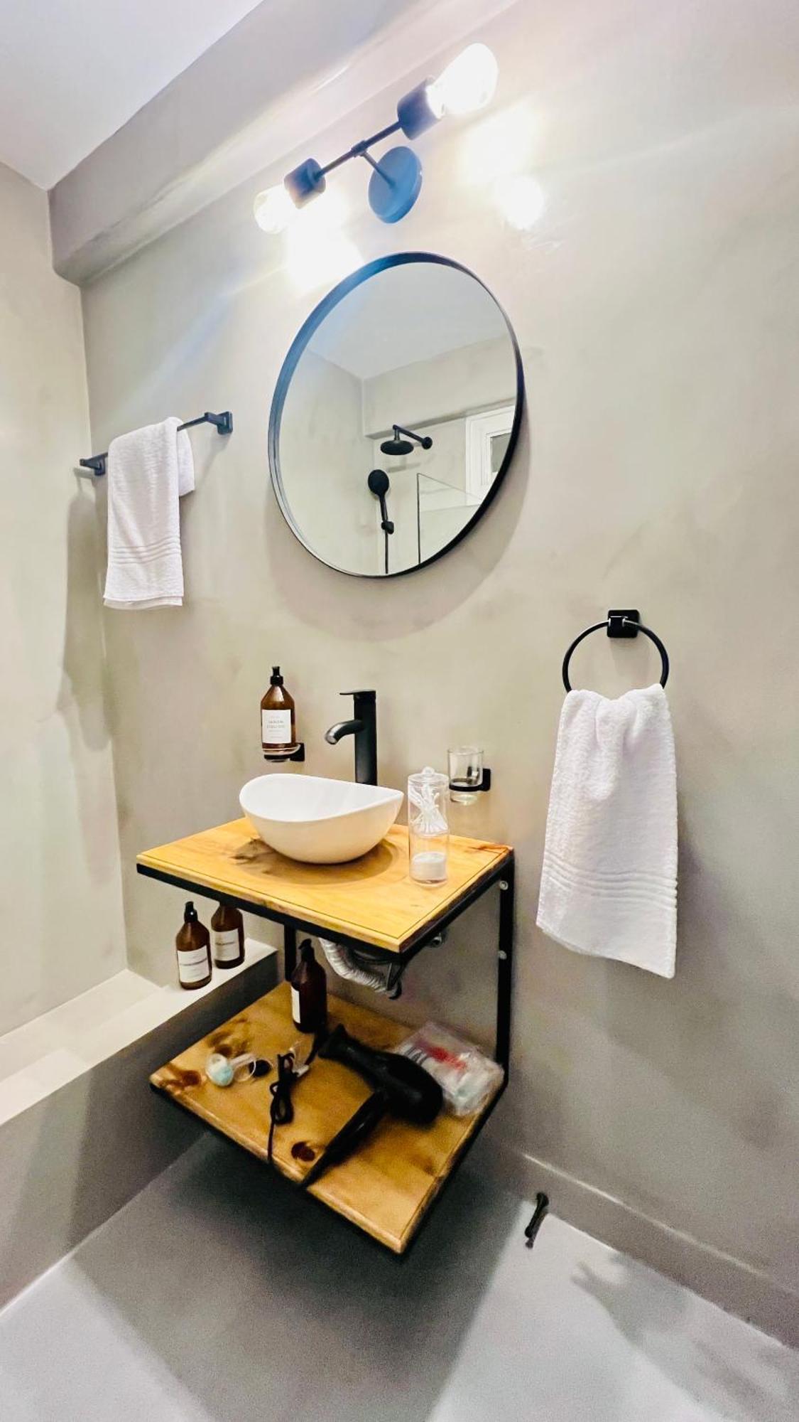 Stylish Haven In Downtown Buenos Aires!