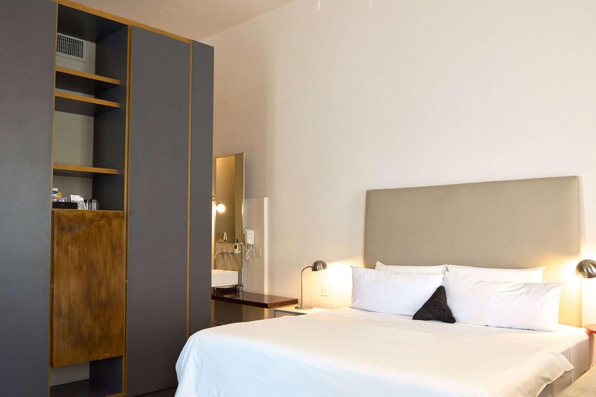 Hotel Esplendor By Wyndham 4*