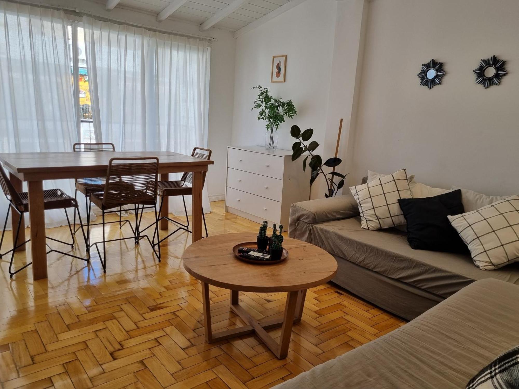 Departamento En Colegiales, Limite Con Belgrano *