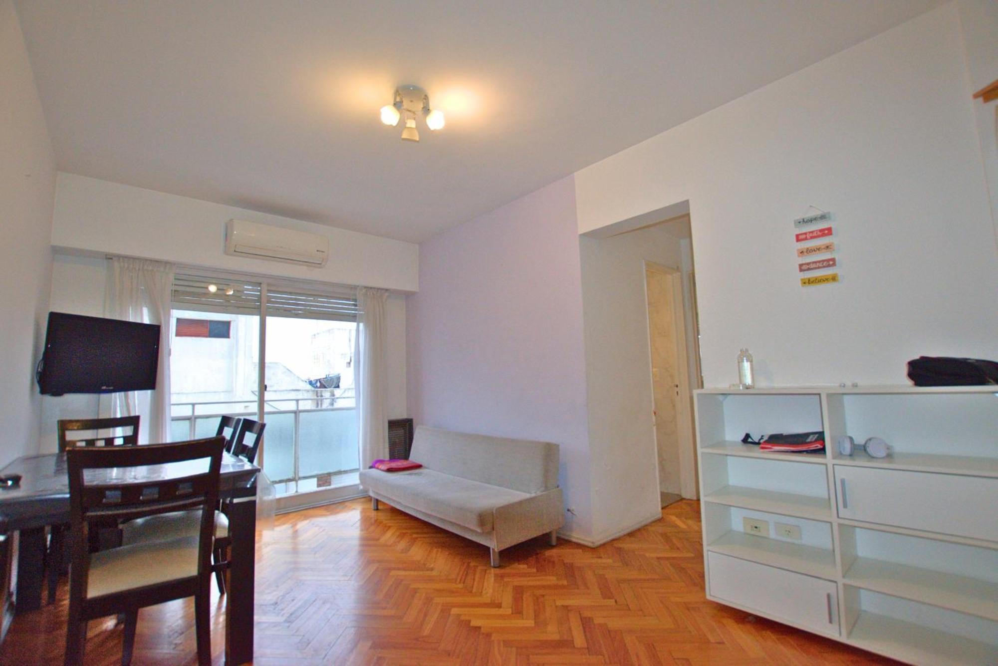 Cómodo Y Luminoso, 1 Dormitorio, Cocina, Balcón Ciudad Autónoma de Buenos Aires