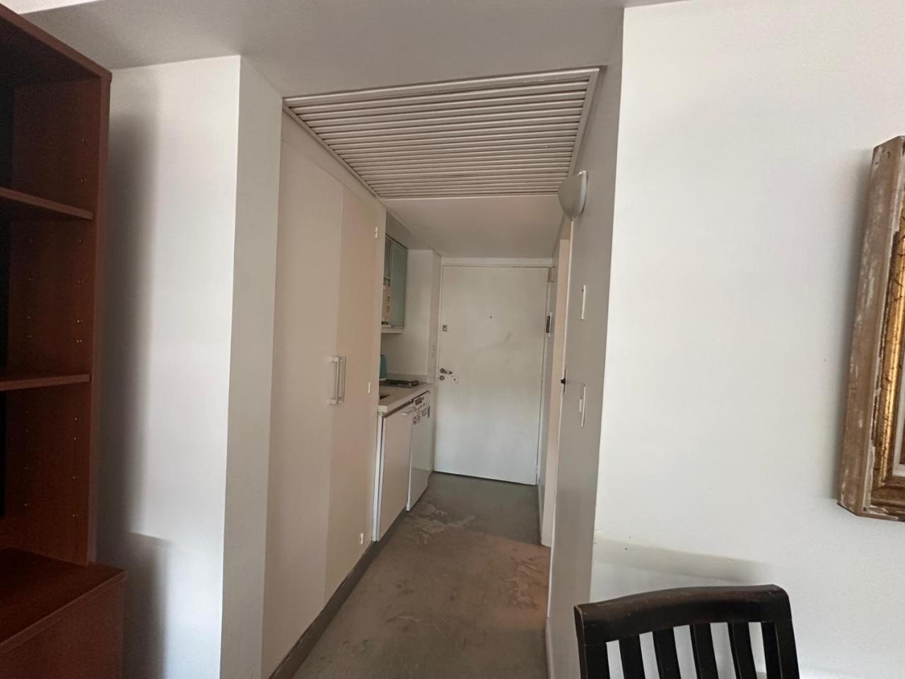 Departamento Para Cuatro Personas En Microcentro