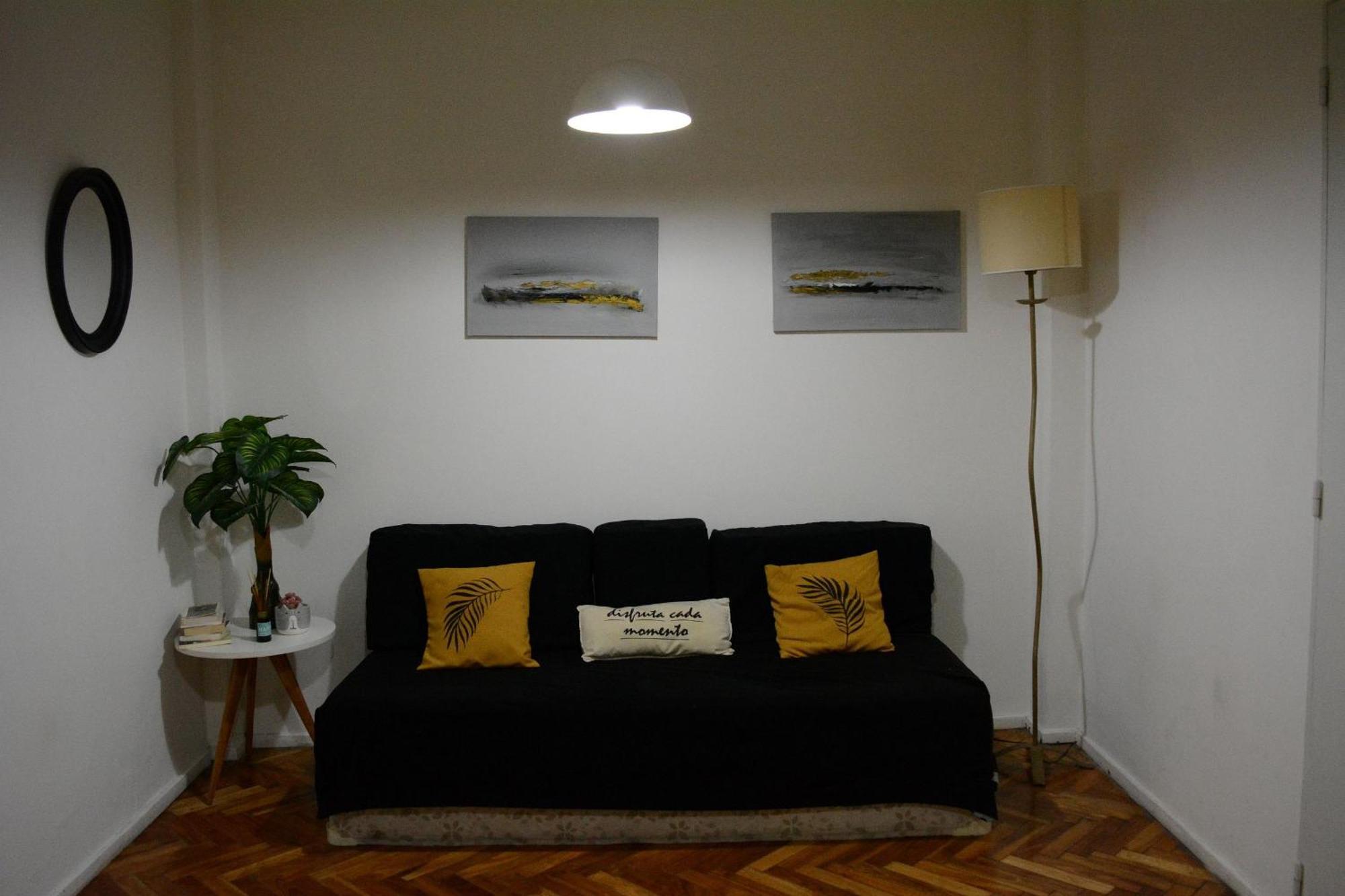 Apartamento Comodo Para 3 En Recoleta Apartamento *