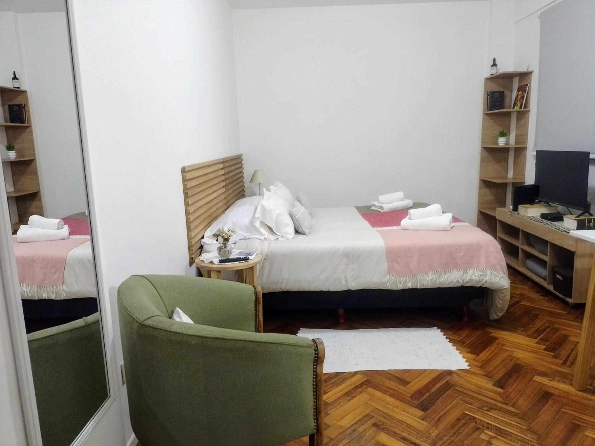 Parana Estudio * Ciudad Autónoma de Buenos Aires