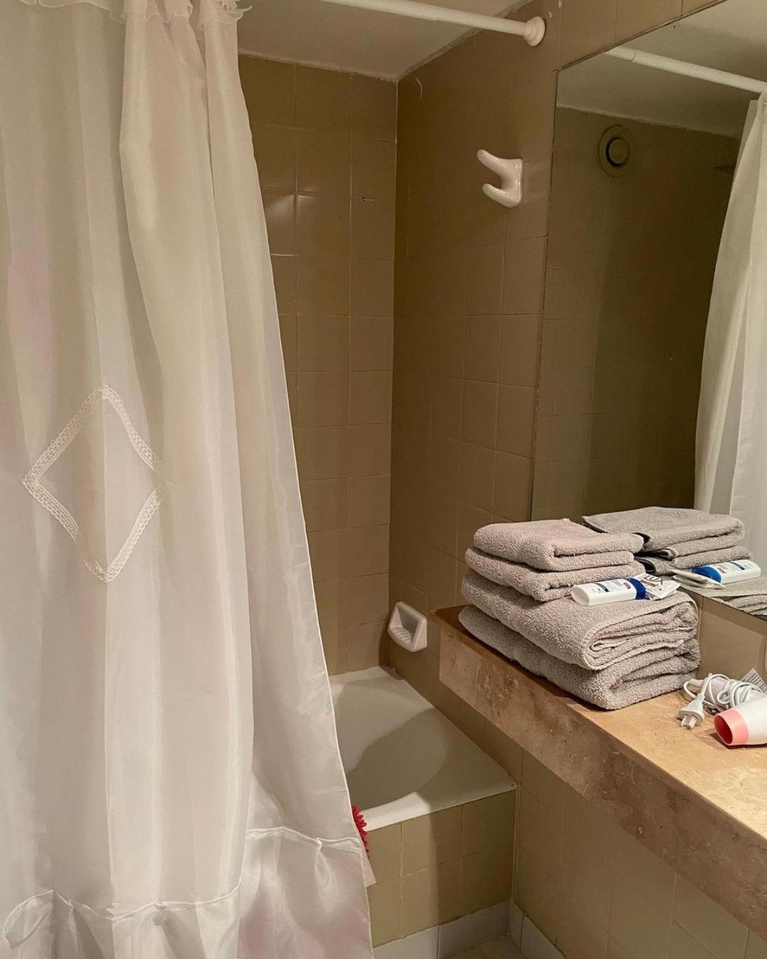 Departamento Para Cuatro Personas En Microcentro Buenos Aires