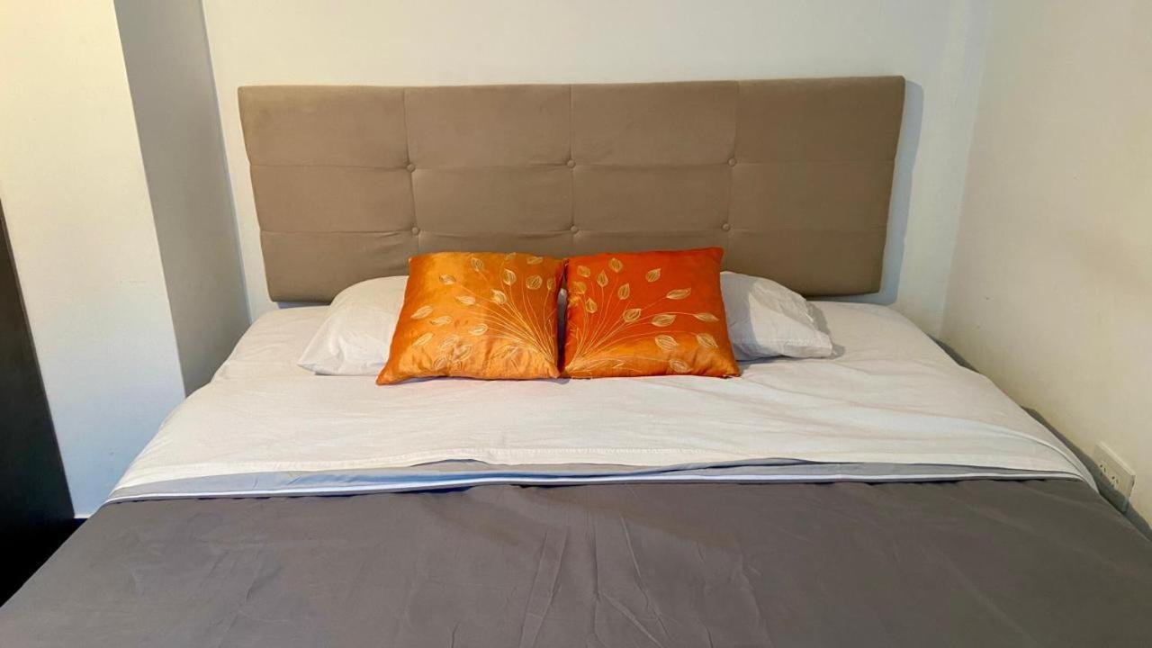 La Casa Del Loro, San Telmo - 8 Habitaciones * Buenos Aires
