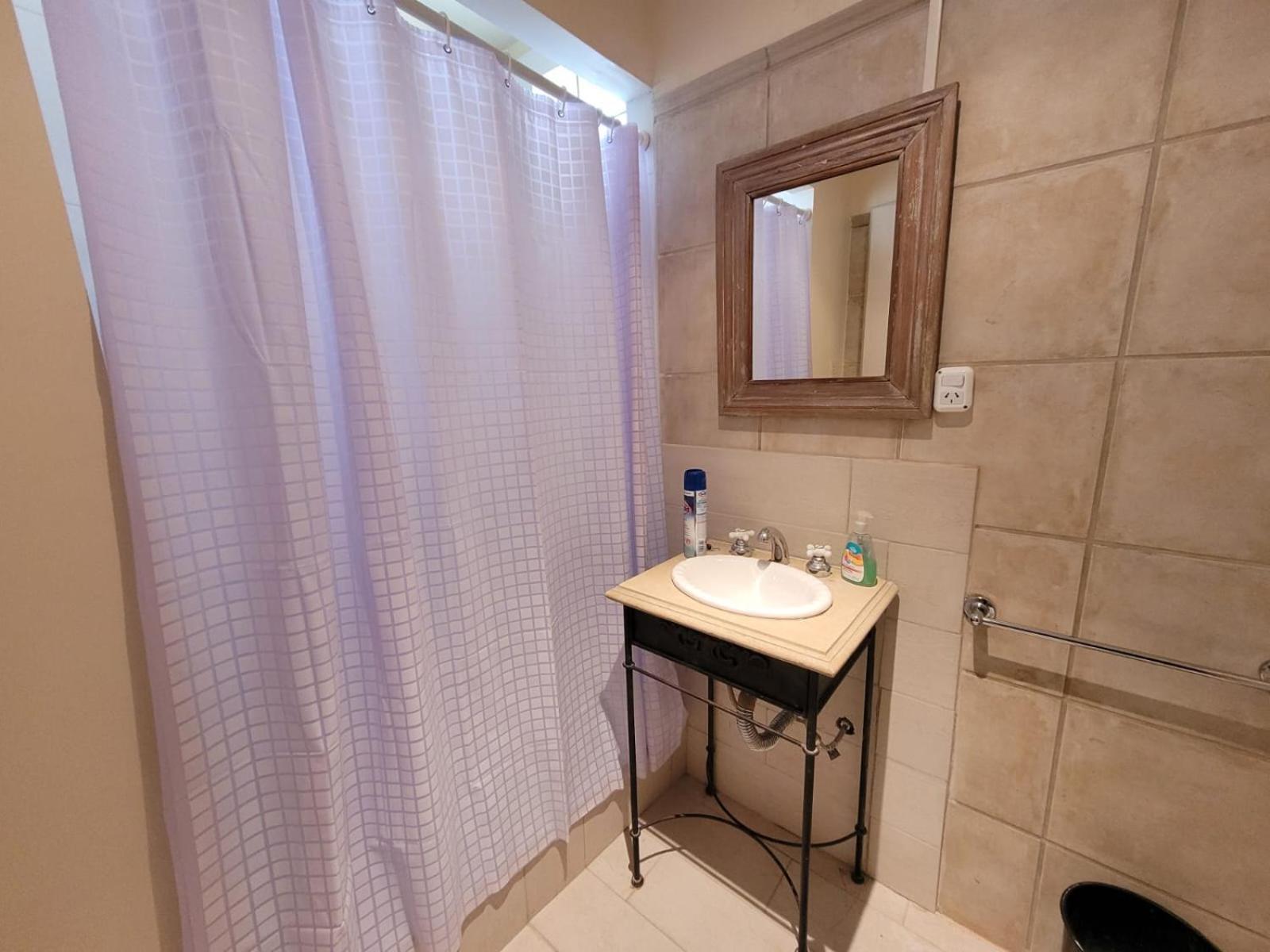 Apartamento Excelente Depto, Centrico, Con Seguridad 24 Hs *