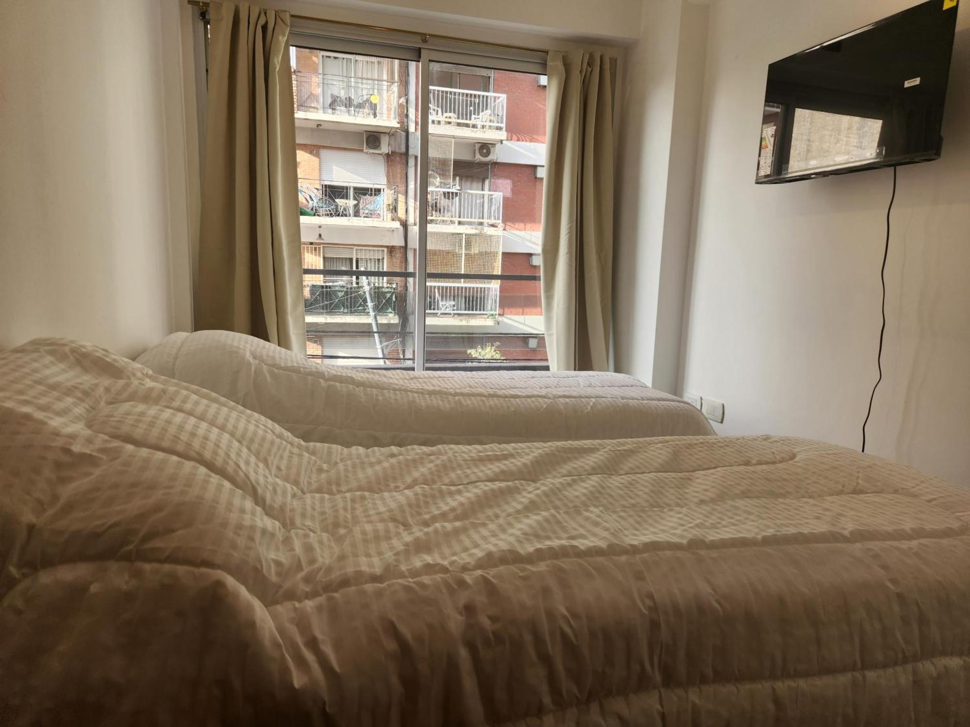 Apartamento 3 Ambientes Cabrera Y Bulnes *