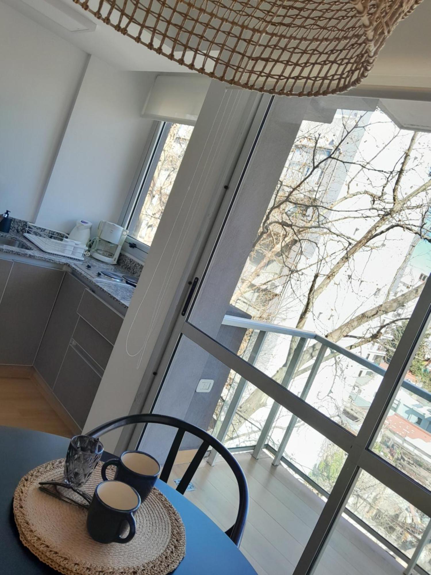 Apartment Monoambiente En Crespo Zona Movistar Arena *