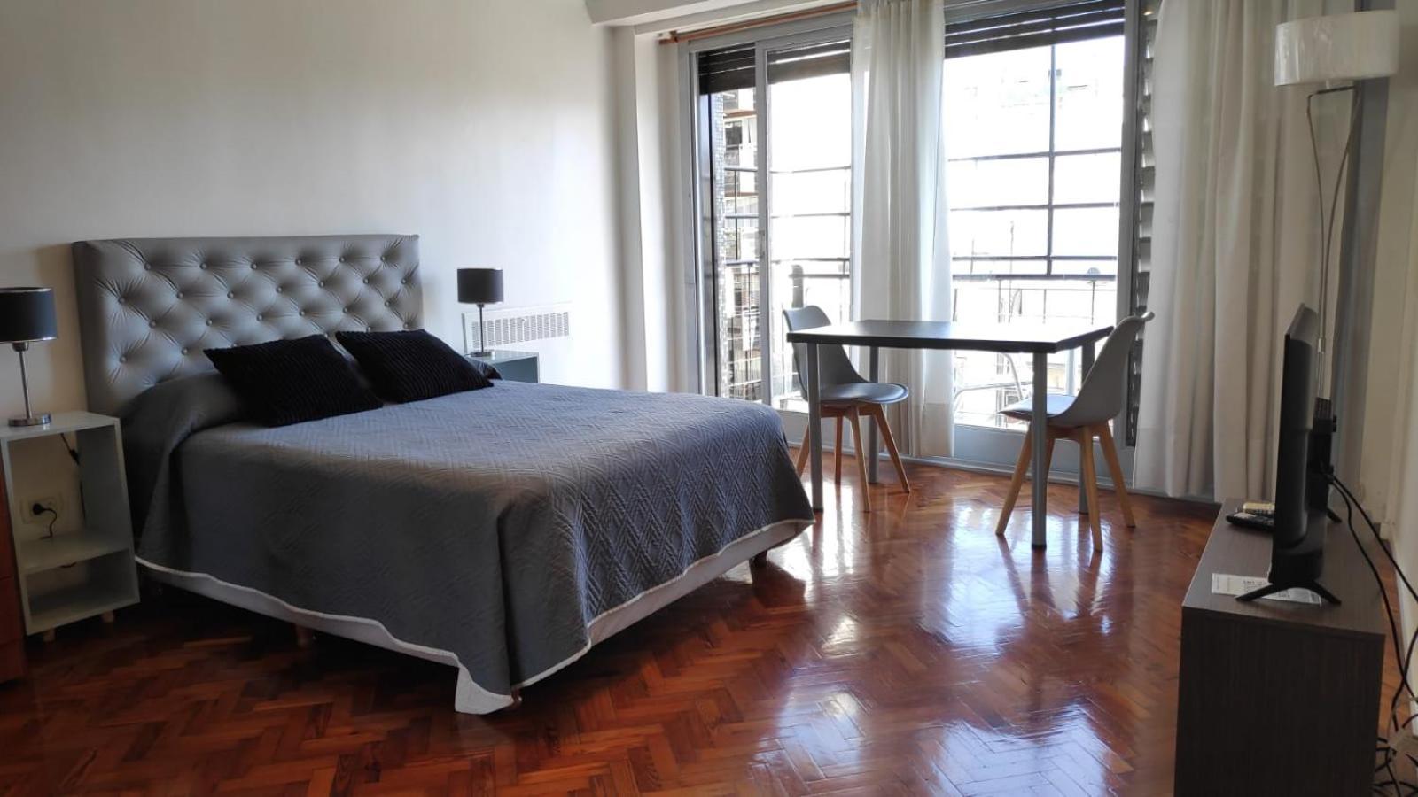 Departamento En Recoleta - Av Pueyrredon Y Guido *