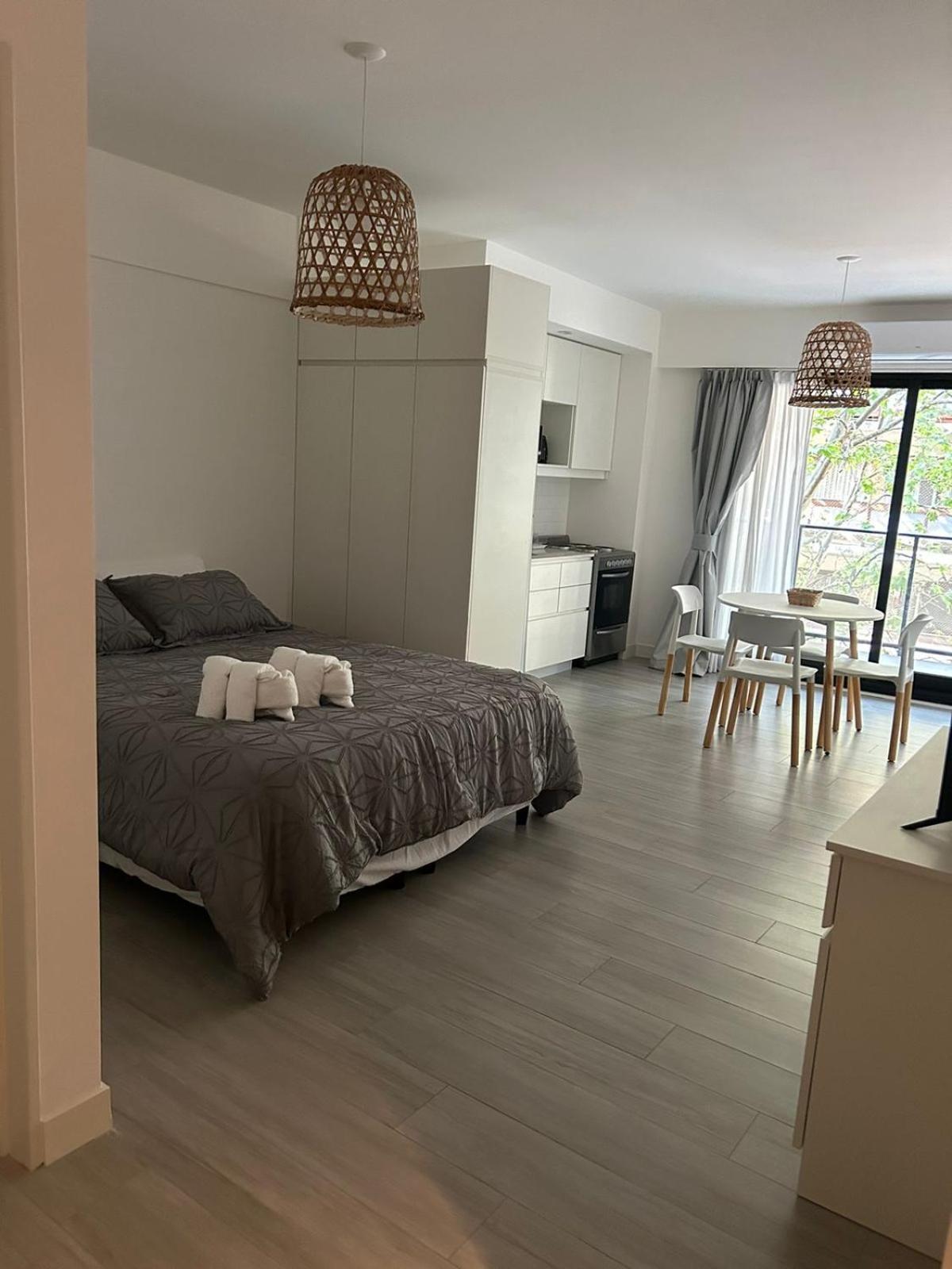Deluxe Studio With Jacuzzi And Cowork In Palermo Apartamento *