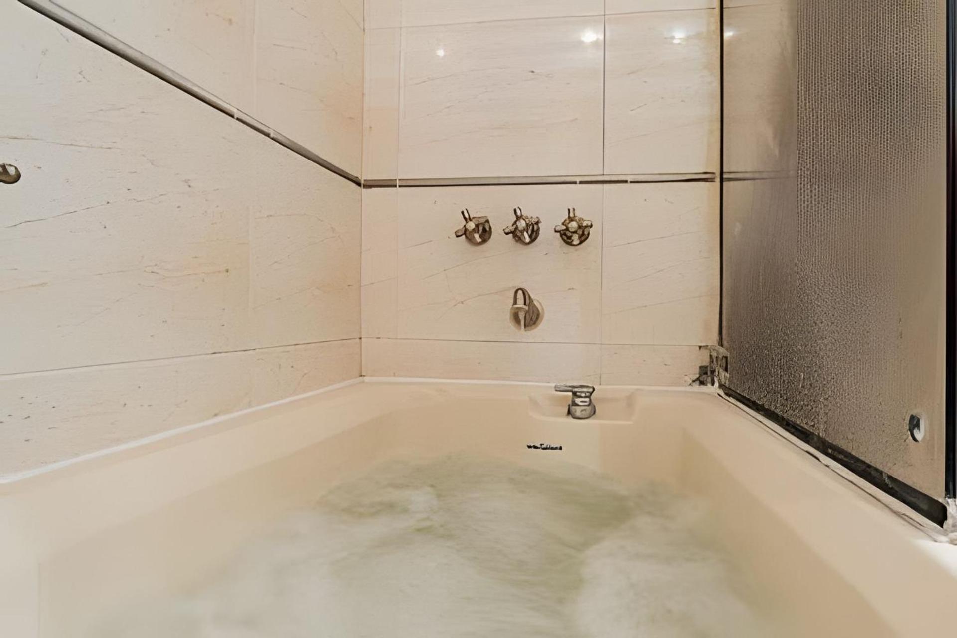 Amplio Y Centrico En Av. Libertador Ideal Familias Apartamento *
